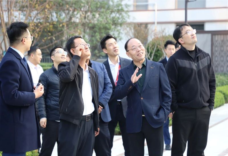 加強(qiáng)合作交流，創(chuàng)新發(fā)展模式，推動(dòng)產(chǎn)業(yè)技術(shù)進(jìn)步——恒信集團(tuán)與和能人居科技集團(tuán)舉行交流座談活動(dòng)